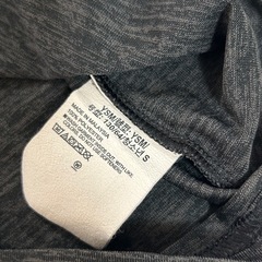 美品　アンダーアーマー　Tシャツ　130センチの画像