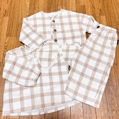 【8/8 17:30 掲載削除】90サイズ Tシャツ ワンピース カーディガン ズボン パンツ タイツ 半ズボン 短パンの画像