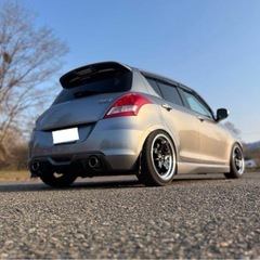 🎉バリバリのサーキット仕様🎉　スズキ　スイフト‼️の画像