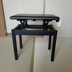 ピアノ椅子　高さ調整可能の画像