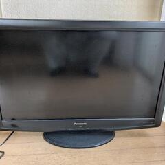 Panasonic製　32型テレビ　リモコン付き
