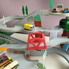 【取引中】トミカ峠やまみちドライブ トミカ5台付きの画像