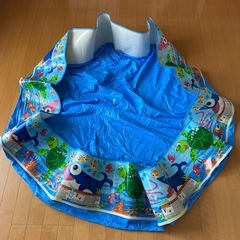 空気入れ不要プール　INTEX プール　水遊び