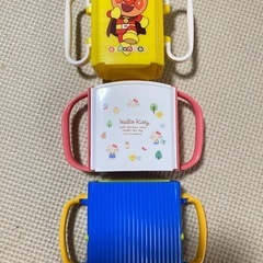 ベビー用品⭐️紙パックジュースホルダー⭐️アンパンマン⭐️キティ...