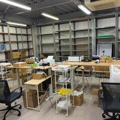 【13:30まで勤務】海外向けネットショップの軽作業スタッフ（週4〜5日・扶養内OK）の画像