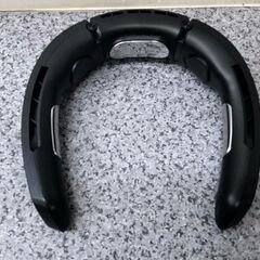 ★値下げ!! 熱中症対策に 2回だけ使用 美品 首掛け扇風機 ネッククーラー♪の画像