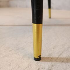 NOCE(ノーチェ)よりチェアSDR3100 2脚セットです。光沢のあるベルベット調の張地が華やかな空間を演出してくれるモダンなダイニングチェアはアーバンスタイルにオススメです♪ の画像