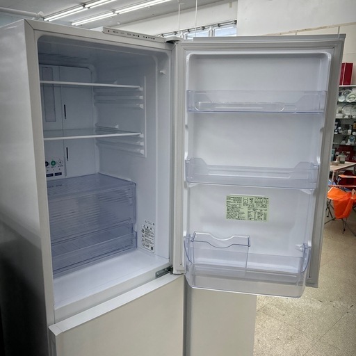 リユースのサカイ東金店 SHARP 冷蔵庫 20年製 310L TJ13232