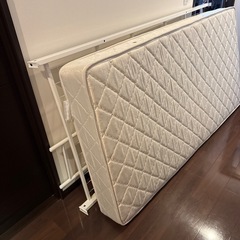 差し上げます。廃盤ニトリのお姫様シングルパイプベッド　の画像