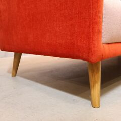 Francfranc(フランフラン)のSMUK(スムーク)3Pソファです。それぞれ異なるデザインのクッションがアクセントのトリプルソファー。ゆったりとした3人掛けは2人暮らしなどにもおススメです♪の画像