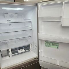 リサイクルショップどりーむ天保山店　No3400　5ドア冷蔵庫　日立　2019年製　容量401L　自動製氷機能付き　ファミリー向けサイズです♪の画像