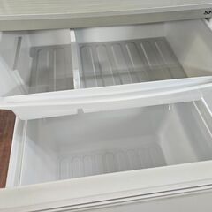 冷蔵庫大幅値下げしました🎵￥16,500→￥13,200　No3401　２ドア冷蔵庫　SHARP　2011年製　容量137L　1人暮らしに最適なサイズです♪　リサイクルショップどりーむ天保山店の画像
