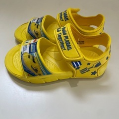 新品同様❗️男の子サンダル15cmの画像