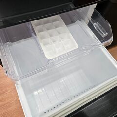 リサイクルショップどりーむ天保山店　No3442　２ドア冷蔵庫　三菱　2017年製　容量168L　2人暮らしに最適なサイズです♪　の画像