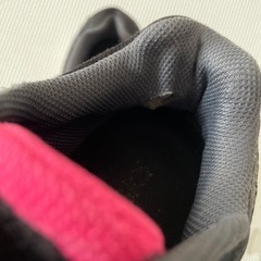 アシックス　スニーカー　靴　22.5センチの画像