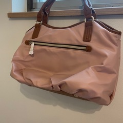 新品ショルダーハンドバッグの画像
