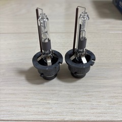 KOITO D2R HIDバルブ
  の画像