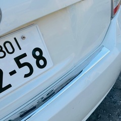 平成23年プリウス 距離　64,000KMの画像