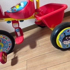値下げしました‼️アンパンマン三輪車Vの画像