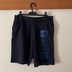 アディダス　ショーツ　ショートパンツ