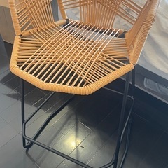 【6月購入した商品】藤　カウンターチェアの画像