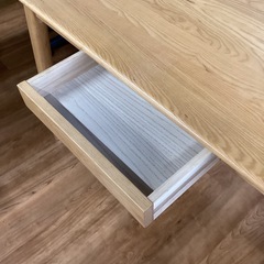 ダイニングテーブル（引き出し付き)【町田市再生家具】251093の画像