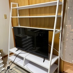 テレビ台　飾り棚