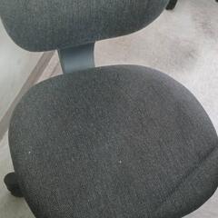 事務　椅子　イスの画像