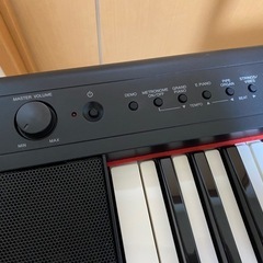 ヤマハ　電子ピアノ　piaggero NP-31（ペダル、スタンド付き）　の画像