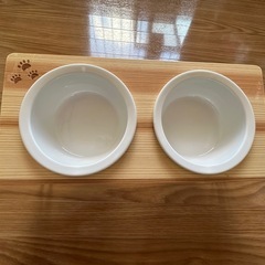 (値下げしました)犬＆猫用受け皿の画像