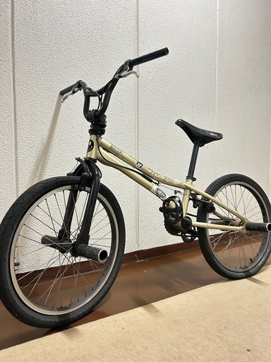 BMX 20インチ