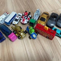トミカ　ミニカー　まとめ売りの画像
