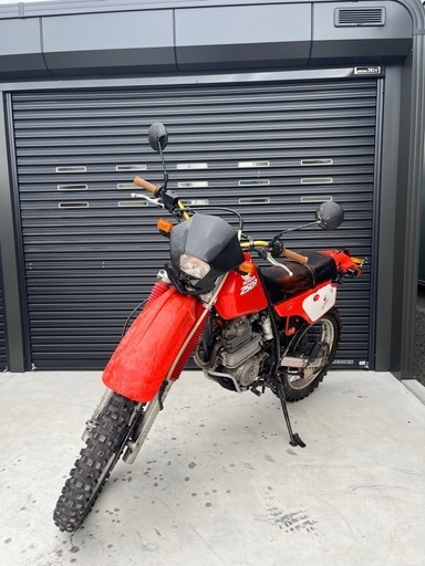 【走行距離8,400km】HONDA XLR250