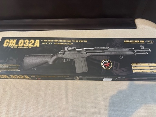 電動ガン　アサルトライフル　CM.032Ａ