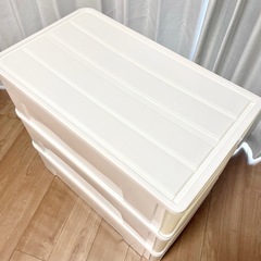 【美品】収納ケース　ホワイト（クリア）の画像