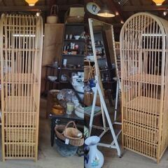 ラタンのラック 飾り棚 引き出し チェスト 籐家具 昭和レトロ　/TJ-2508 2Fの画像
