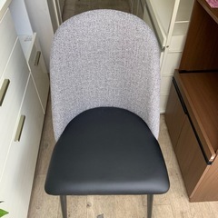【モデルルーム展示品】　ダイニングテーブル　チェア3点セットの画像