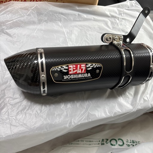 ヨシムラ　サイクロンマフラー　PCX JF81