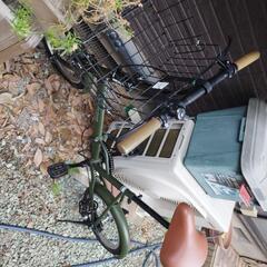 折りたたみ自転車の画像