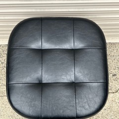 美品✨ヴィンテージデザインスツール Tully(タリー) 1脚 🟢の画像