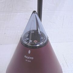 サンヨー 扇風機 26cm卓上扇 まるでさんかく 1999年製 EF-A03 ワインレッド 3枚羽根 箱、取説付き SANYO 三洋 札幌市 白石店の画像