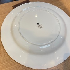 A7118【ウェッジウッド】エイプリルフラワー 大皿 34.5cmの画像