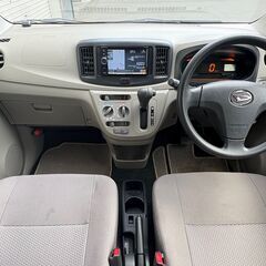 【コミコミ価格】ダイハツ　ミライース　Lf　社外ナビ　地デジ　アイドリングストップ　キーレス　4WD　車検R8年9月♪　4381の画像