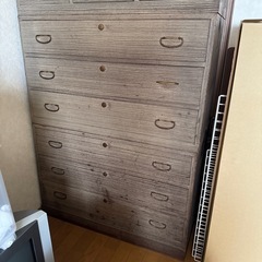 昭和の桐の和タンスの画像