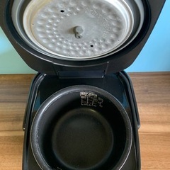 EJ487番 アイリスオーヤマ ジャー炊飯器 RC-ME30-Bの画像