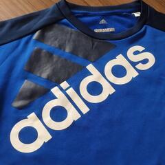 adidas 青 トレーナー 150サイズの画像