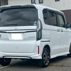 H31年式　N-BOXカスタム　G・Lホンダセンシング　4WD　電動スライドドアの画像