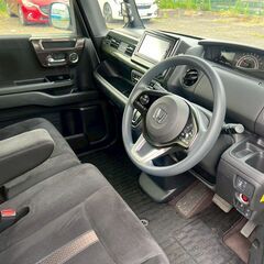 H31年式　N-BOXカスタム　G・Lホンダセンシング　4WD　電動スライドドアの画像