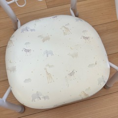 バースデイ豆椅子ベビーチェアぬいぐるみ付きキッズチェアの画像