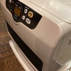 10月末まで特価！コロナ灯油ファンヒーターの画像